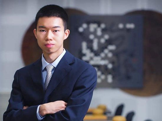 白洁公交车被挺进体内h